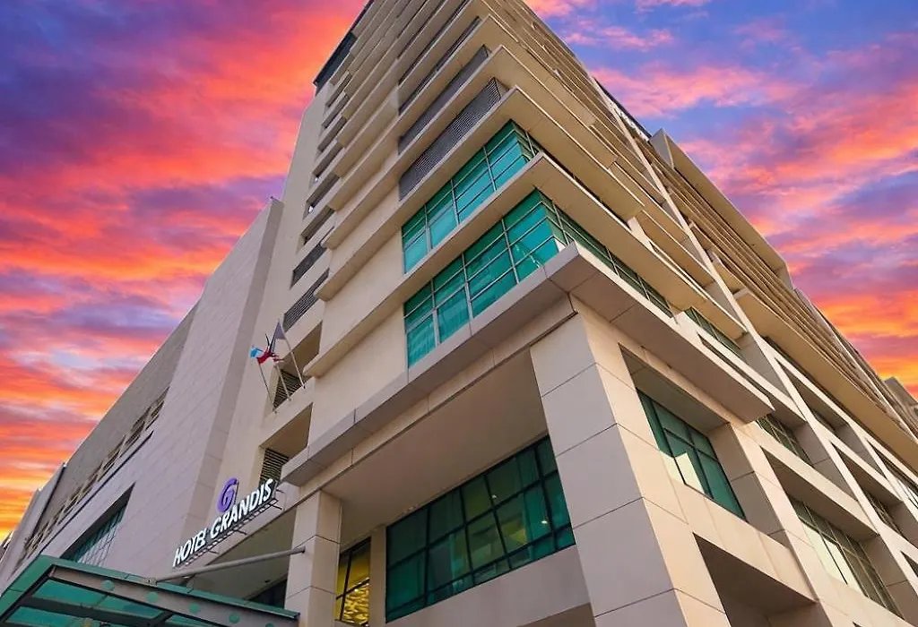Grandis Hotel-1